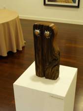 "Veo la luz", escultura en madera de castaño, fresno y acero de Manuel Gandullo. Hotel Almirante-Carrís, Marzo 2012.